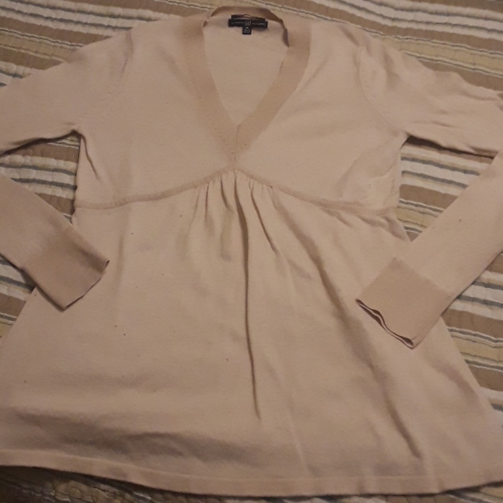 Gap Woman's Medium Cream Cashmere Sweater